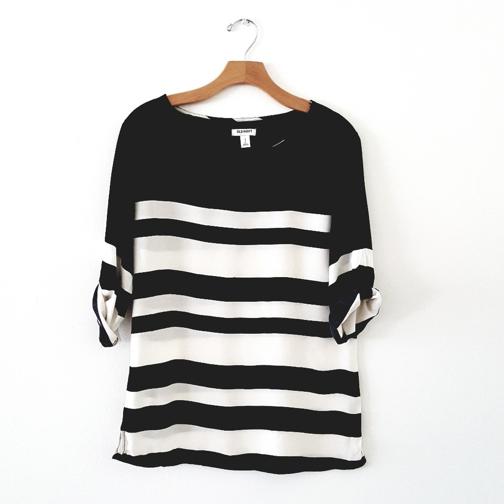 Black and Whit Stripe Blouse